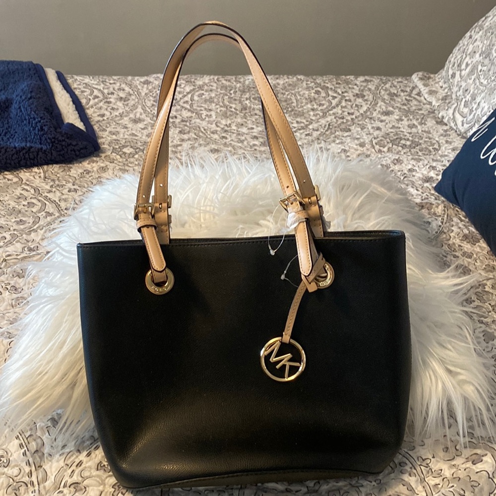 Michael Kors Jet Set Tote NWT